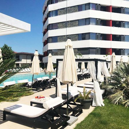 Thomas Luxury Apartment Năvodari Екстериор снимка