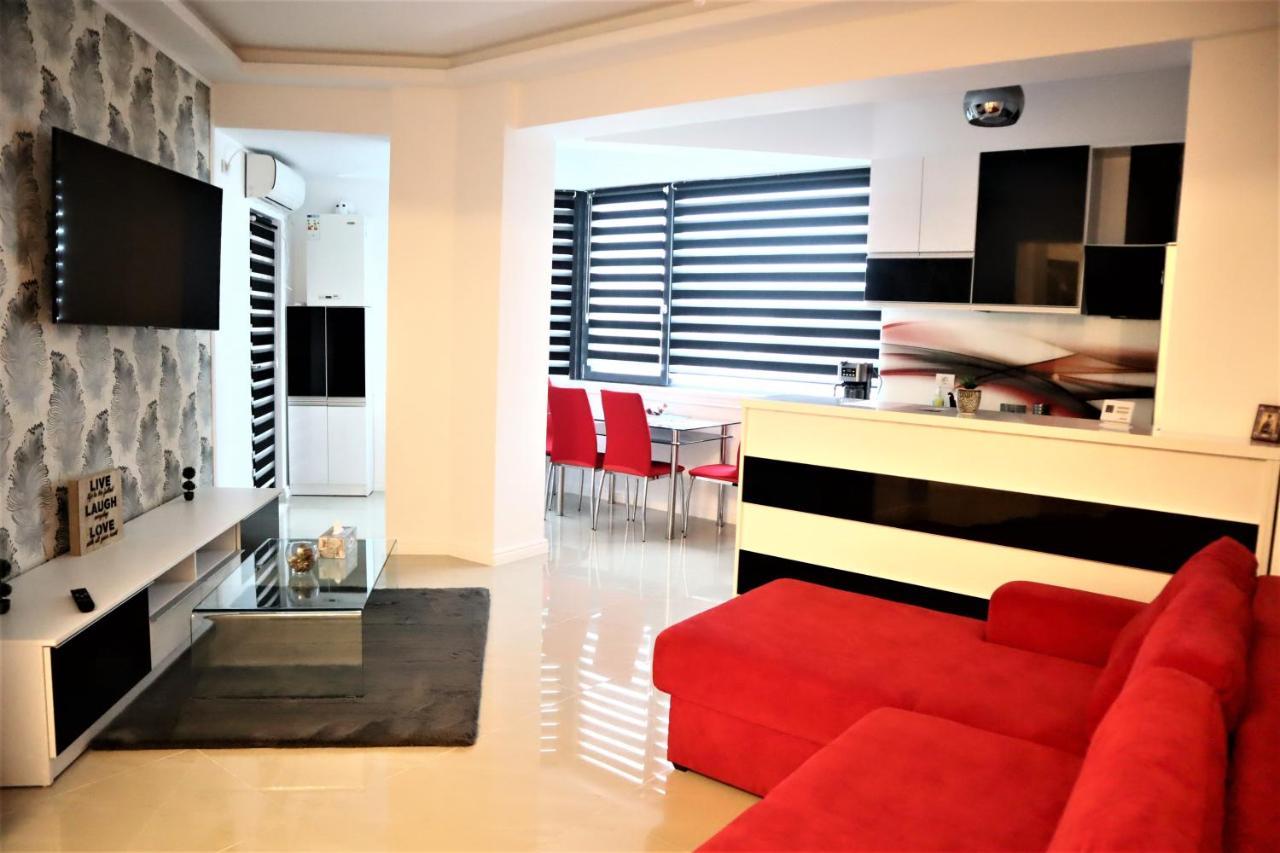 Thomas Luxury Apartment Năvodari Екстериор снимка